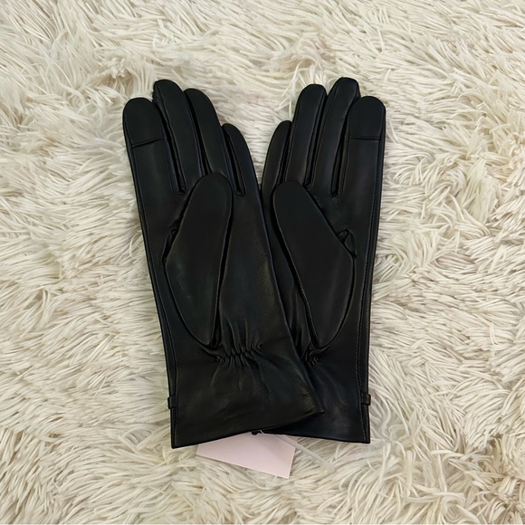 NWT Kate Spade Elegant Black Gloves with Logo Detail